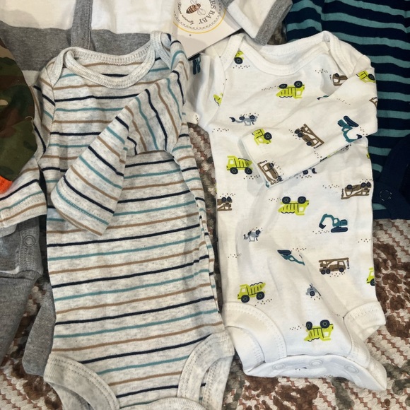 Baby boy preemie bundle NWT - Picture 6 of 6